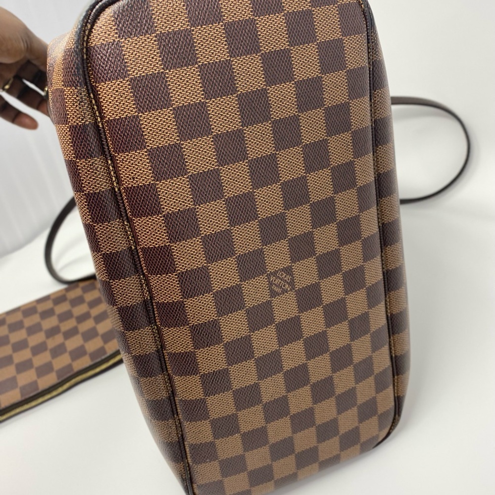 āSOLDāAuthentic Louis Vuitton Neverfull MM with Pouch - Picture 3 of 16